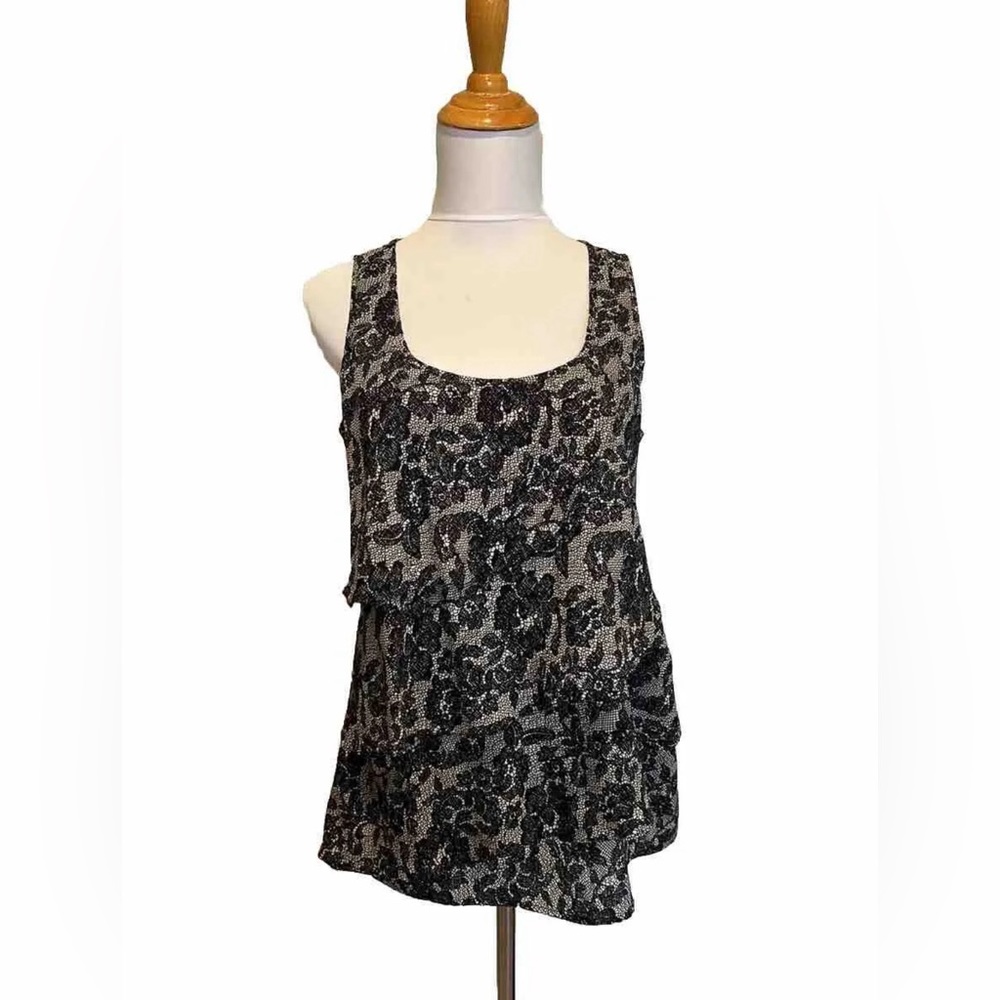 Michael Kors tiered blouse size Medium floral print